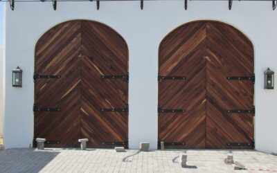 Wooden Garage Doors: Elegance Meets Modern Functionality